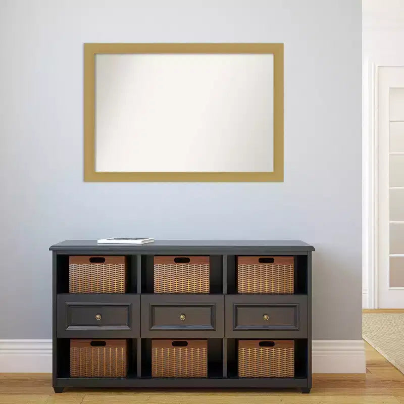 Specchio da parete 101x71cm, cornice oro spazzolato con superficie liscia e piatta