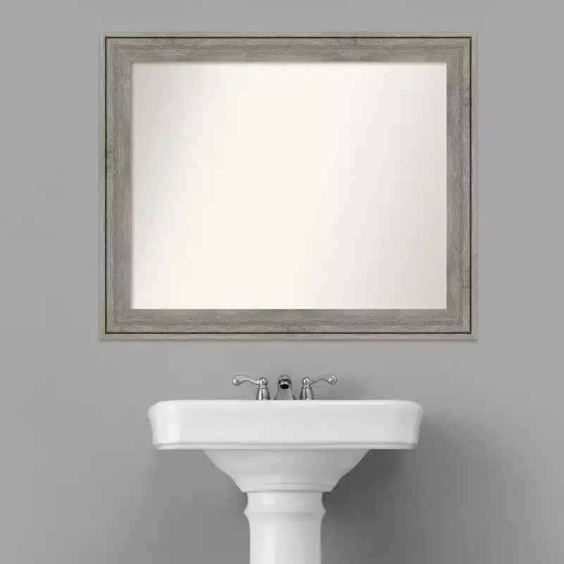 Specchio da parete per bagno 33"x27", cornice in legno anticato grigio con bordi rialzati