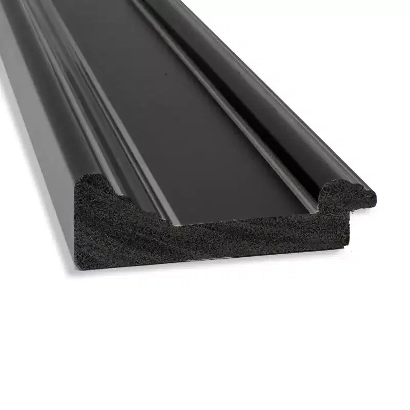Specchio da parete per bagno Petite Bevel, cornice nera con bordi interni ed esterni rialzati