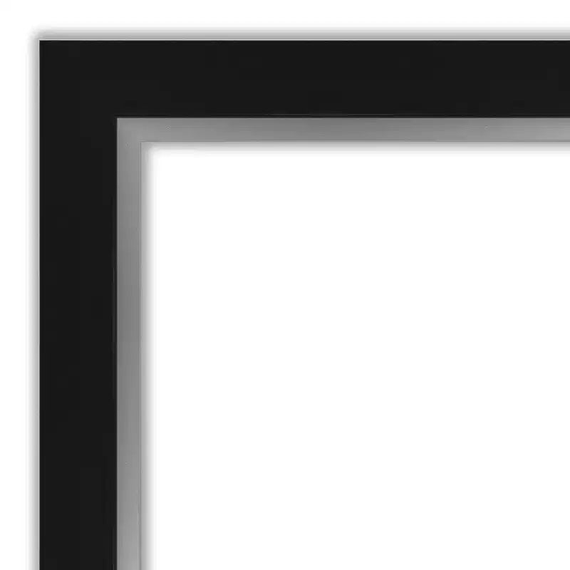 Specchio da bagno Petite Bevel da parete, cornice piatta nera opaca con bordo argento